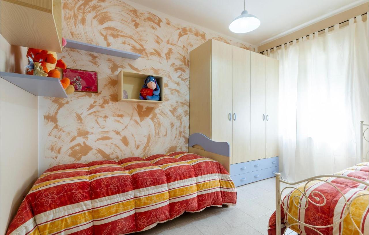 Lovely Apartment In Carovigno With Kitchen Buitenkant foto