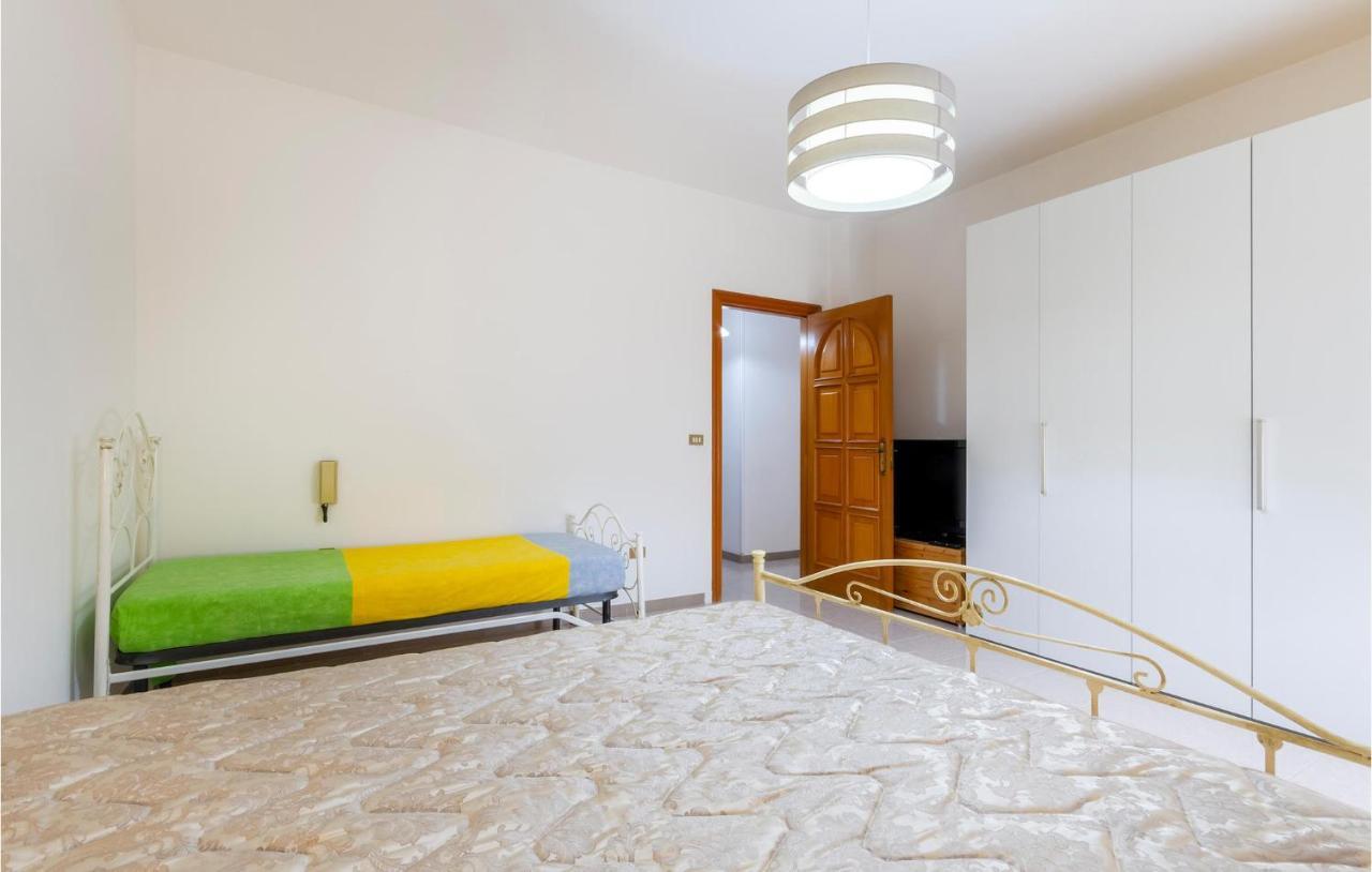 Lovely Apartment In Carovigno With Kitchen Buitenkant foto